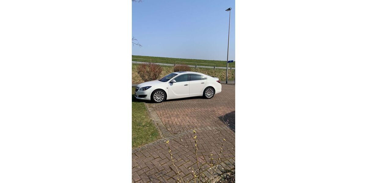 Opel Insignia 209.000 km 7.100 &euro; Jork 21635