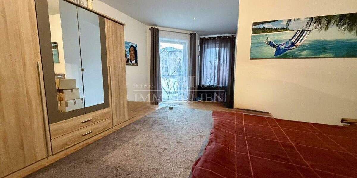 Neuwertige- Wunderschöne, großzügige 3 Zimmer Wohnung mit Balkon und Fahrstuhl 3 zimmer