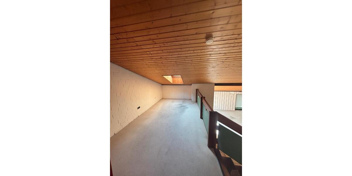 Maisonettenwohnung Nienburg (Weser) - 4 Zimmer, 130 m&sup2;, 1.000&euro; | Angebot:24495072