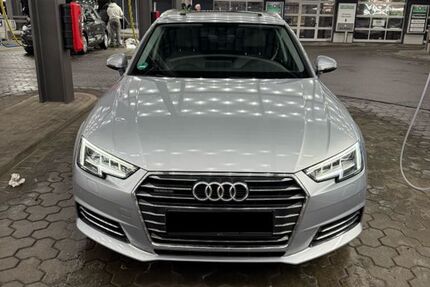 Audi A4 124.004 km 21.700 &euro; Berlin 10787