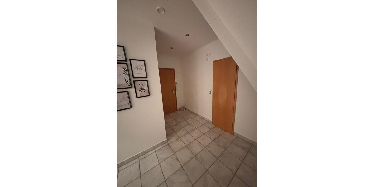 Etagenwohnung Espenau - 3 Zimmer, 105 m&sup2;, 1.300&euro; | Angebot:26396340