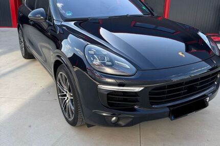 Porsche Cayenne 235.000 km 24.400 &euro; Munchen 81373