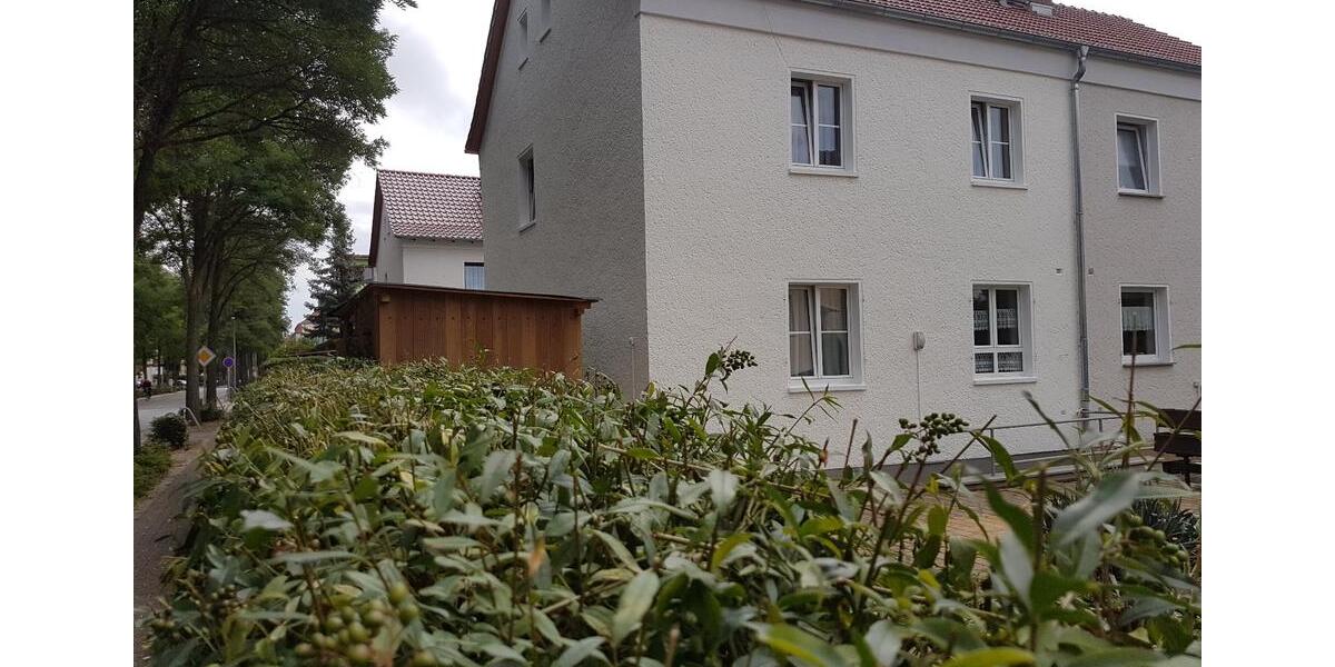 Doppelhaushälfte Arnstadt - 4 Zimmer, 145 m&sup2;, 2.500&euro; | Angebot:26090900