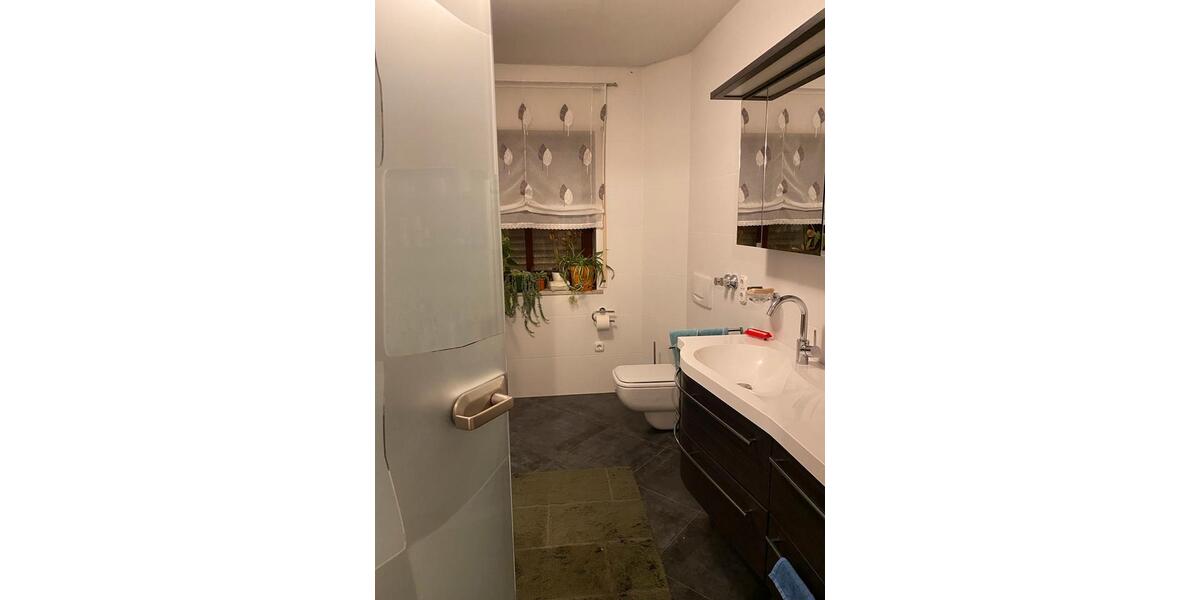 Einfamilienhaus Feucht - 5 Zimmer, 180 m&sup2;, 650.000&euro; | Angebot:27023819