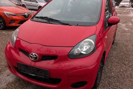 Toyota Aygo (X) 91.000 km 2.990 &euro; Berlin 13158