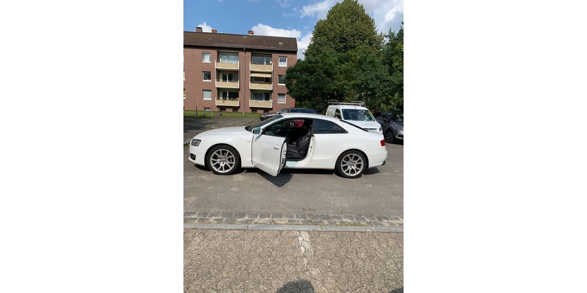 Audi A5 194.000 km 7.900 € Kiel 24113
