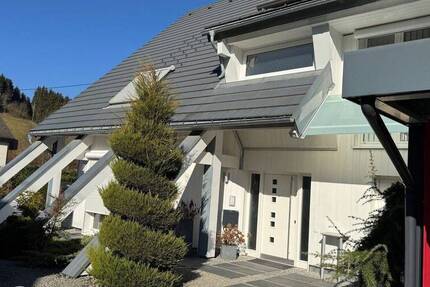 Architektonisches Highlight in Modernem Design 7 zimmer