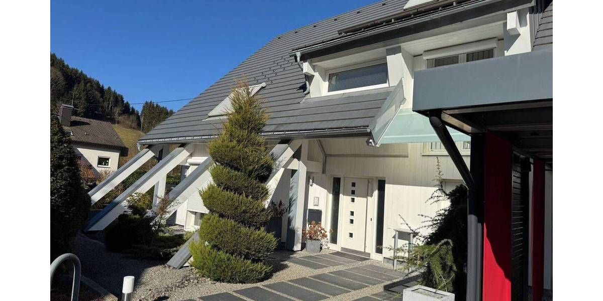 Architektonisches Highlight in Modernem Design 7 zimmer