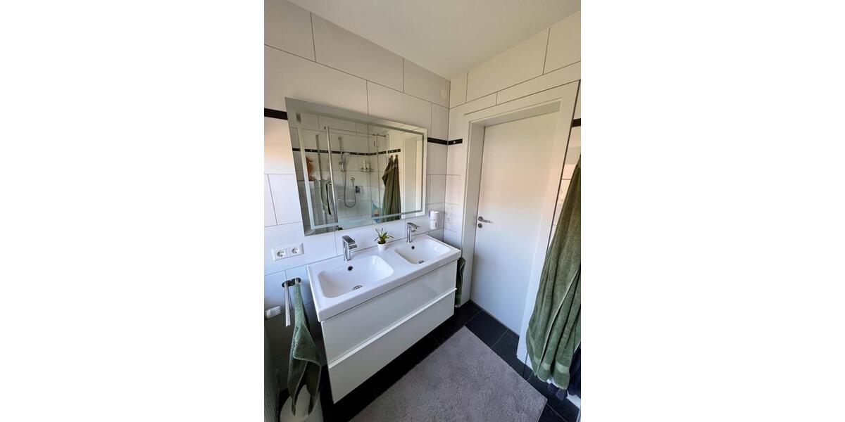 Doppelhaushälfte Nürtingen - 5.5 Zimmer, 103 m&sup2;, 595.000&euro; | Angebot:24816282