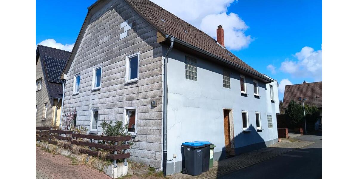 Mehrfamilienhaus, Wohnhaus Ilsede - 8 Zimmer, 198 m&sup2;, 155.000&euro; | Angebot:26416093