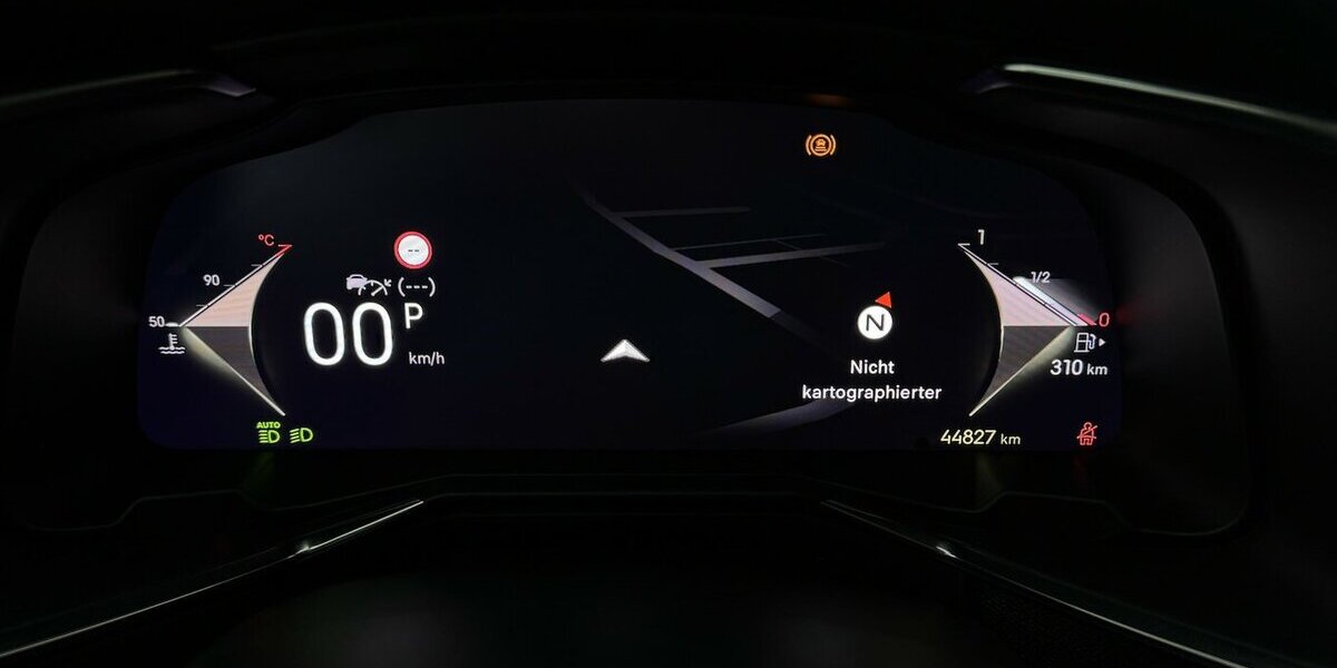 DS Automobiles DS7 Blue HDI 130 Étoile LED Nachtsicht Pano 44.900 km 30.970 &euro; Lich 35423