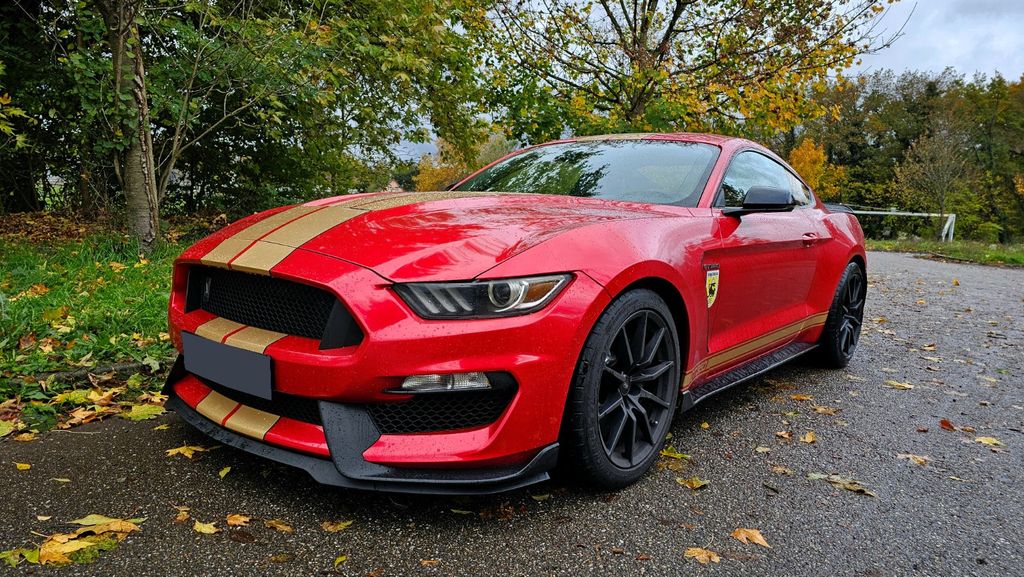 Ford Mustang 38.100 km 59.000 &euro; Porta Westfalica 32457