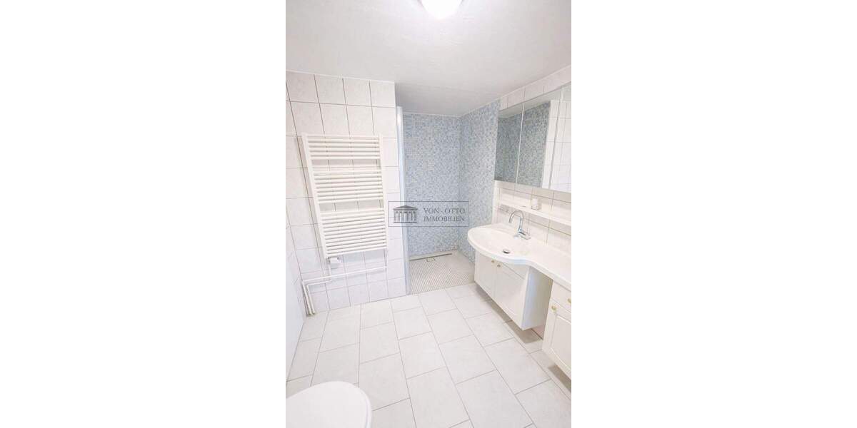 Mehrfamilienhaus, Wohnhaus Delmenhorst Mitte - 3 Zimmer, 110 m&sup2;, 298.000&euro; | Angebot:25898538