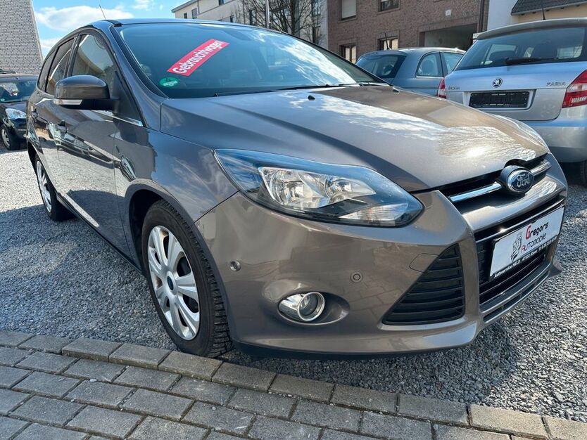 Ford Focus 159.964 km 5.350 € Aachen 52080