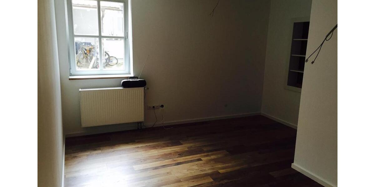 Erdgeschoßwohnung Ansbach - 4 Zimmer, 127 m&sup2;, 255.000&euro; | Angebot:26230495