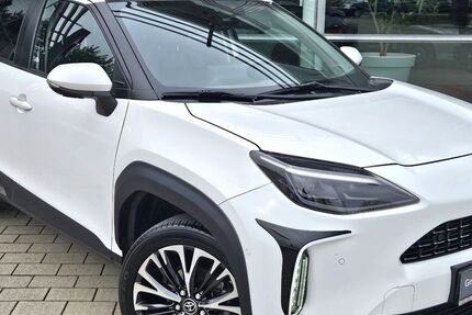 Toyota Yaris 16.390 km 23.980 &euro; Stadtbergen 86391