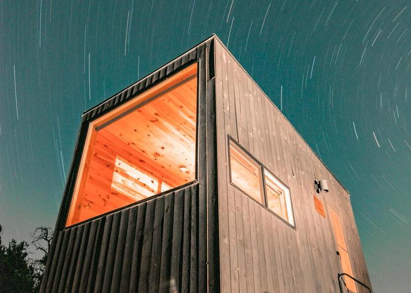 Kleines Haus (Tiny House) mit großem Grundstück - Moderner Neubau