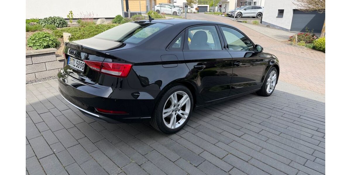 Audi A3 86.489 km 17.500 &euro; Dörth 56281