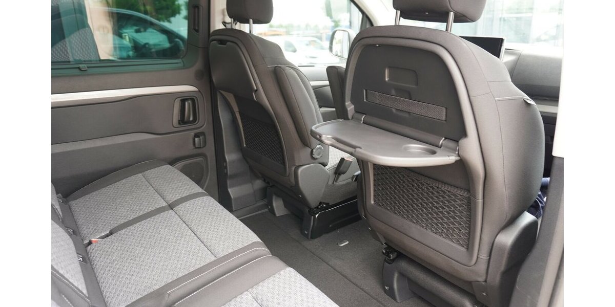Fiat Ulysse L2 180 AT8 8-Sitzer / 10-Zoll Navi 15.712 km 37.961 &euro; Münchenbernsdorf 07589