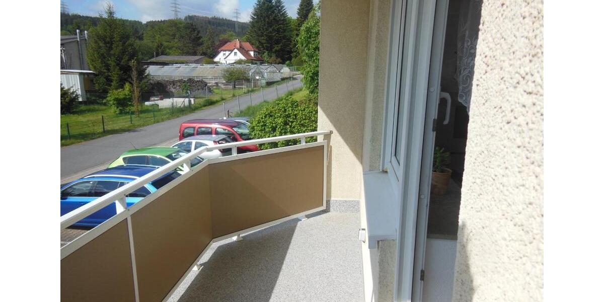 Hochparterre Ilmenau - 1 Zimmer, 48 m&sup2;, 375&euro; | Angebot:26660501