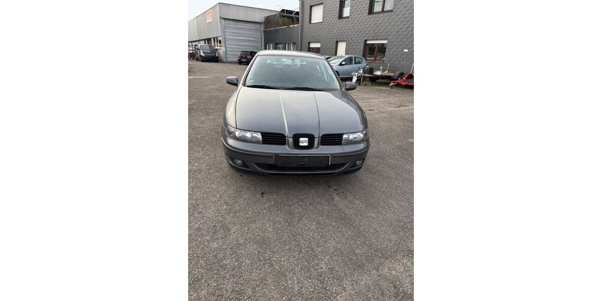 Seat Leon 145.000 km 699 &euro; Landau 76829