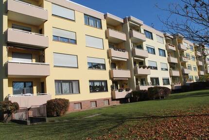 renovierte 3-Zimmer-Wohnung in begehrter Wohnlage nahe Rathaus! 3 zimmer