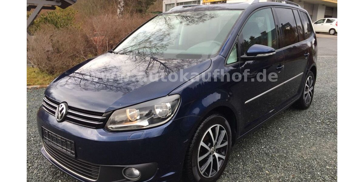 VW Touran 207.358 km 5.400 &euro; Neuensalz - Mechelgrün 08541