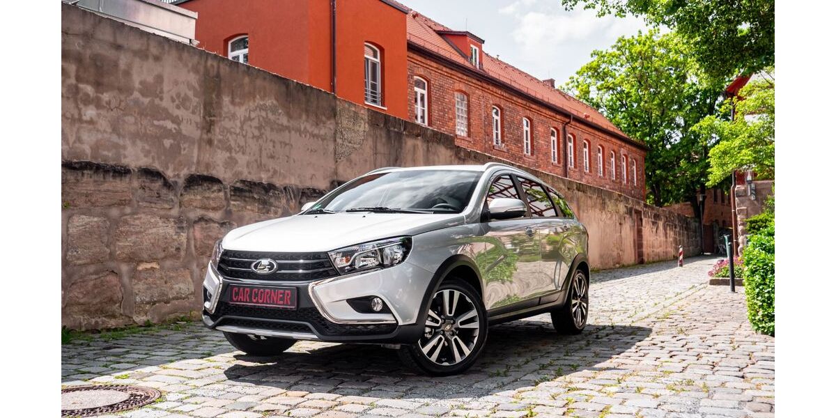Lada Vesta 2.000 km 12.500 &euro; Haag 91126