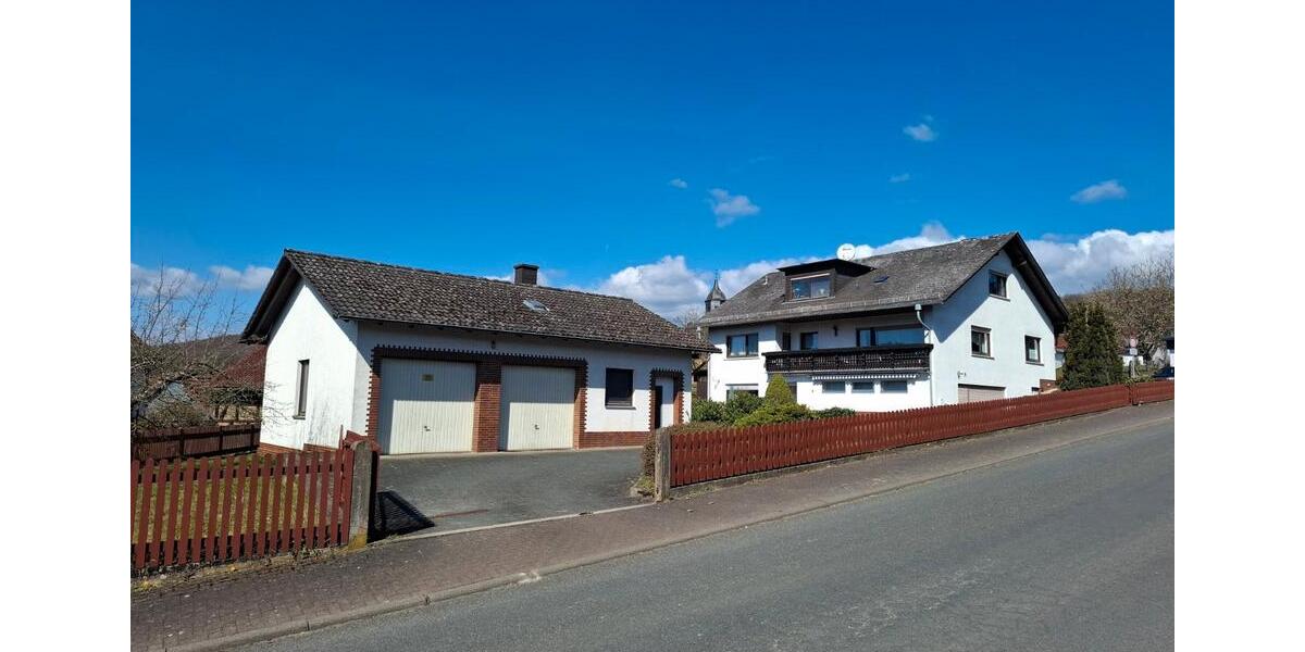Mehrfamilienhaus, Wohnhaus Lohra - 11 Zimmer, 320 m&sup2;, 375.000&euro; | Angebot:26046311