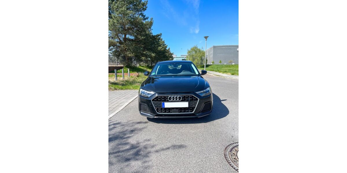 Audi A1 61.591 km 17.500 &euro; Berlin 12159