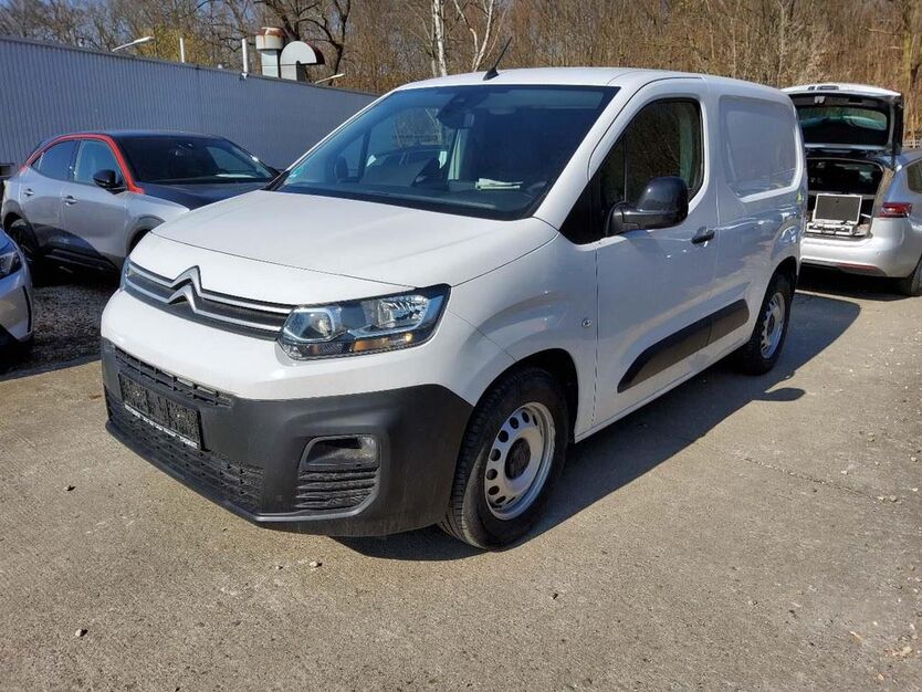 Citroen Berlingo 12.390 km 16.900 € Niederzier 52382