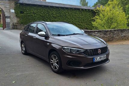 Fiat Tipo 55.000 km 9.400 &euro; Lennestadt 57368