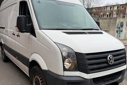 VW Crafter 168.000 km 9.690 € Hamburg 22111