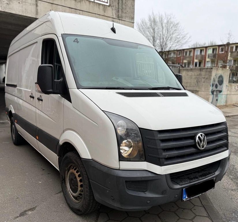 VW Crafter 168.000 km 9.690 € Hamburg 22111