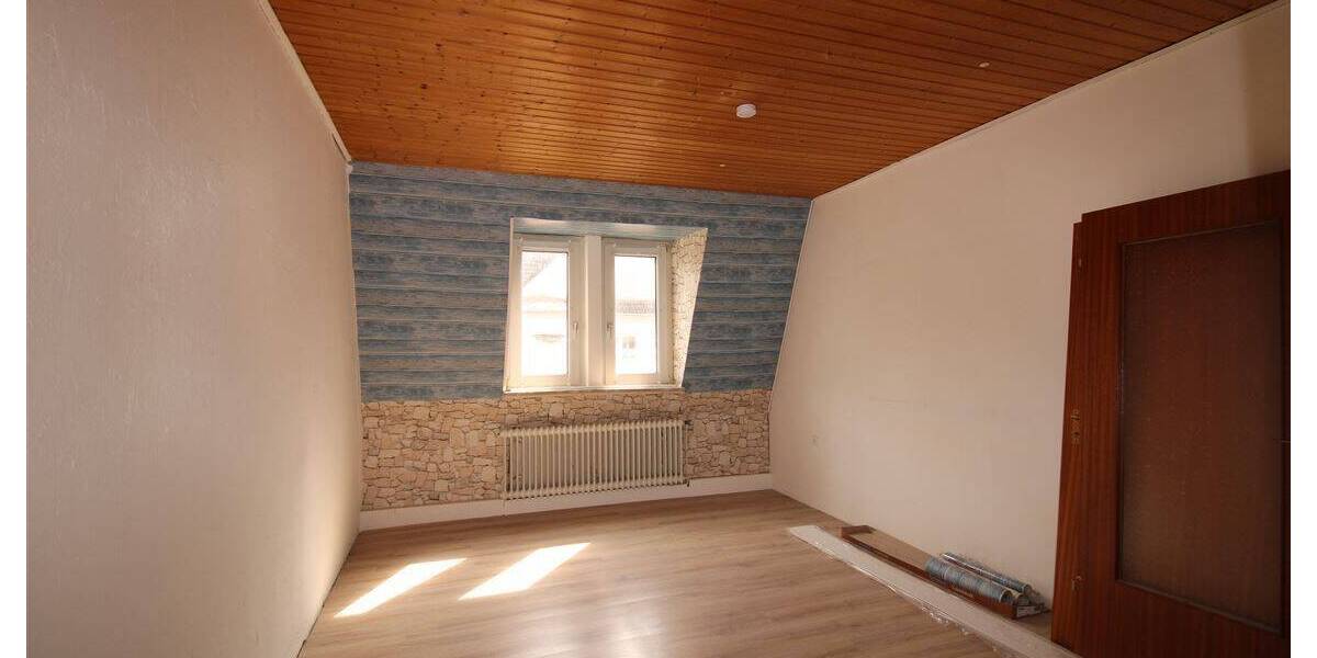 Etagenwohnung Wilhelmshaven Innenstadt - 4 Zimmer, 115.000&euro; | Angebot:26805983