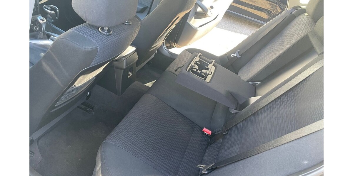 BMW X1 150.000 km 8.100 € München 80313