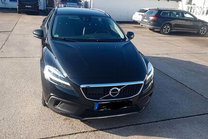 Volvo V40 Cross Country 166.125 km 14.500 &euro; Steinheim 32839