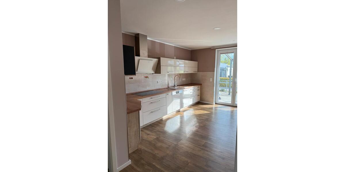 Terrassenwohnung Wittenförden - 3 Zimmer, 89 m&sup2;, 1.280&euro; | Angebot:26327931