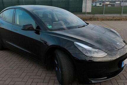 Tesla Model 3 35.000 km 27.900 &euro; Stuhr 28816