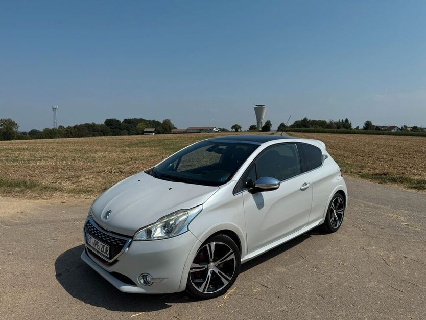 Peugeot 208 77.200 km 10.900 € Walddorfhäslach 72141