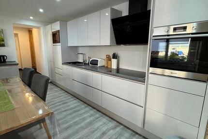 Attraktive frisch sanierte 4 - Zimmerwohnung zimmer