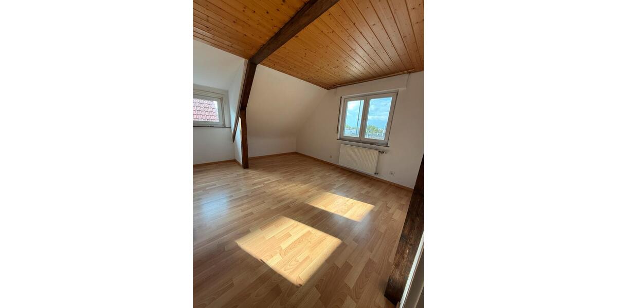 Maisonettenwohnung Gerlingen - 5 Zimmer, 105 m&sup2;, 1.650&euro; | Angebot:26288248