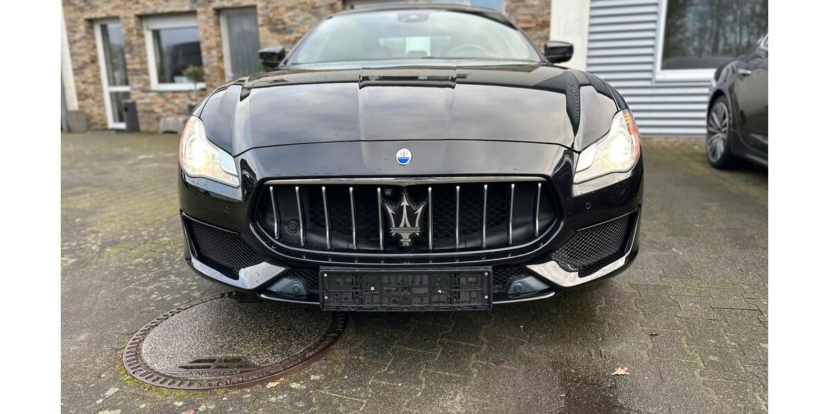 Maserati Quattroporte 62.251 km 39.990 &euro; Isterberg 48465