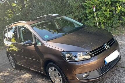 VW Touran 245.000 km 7.500 &euro; Rösrath 51503