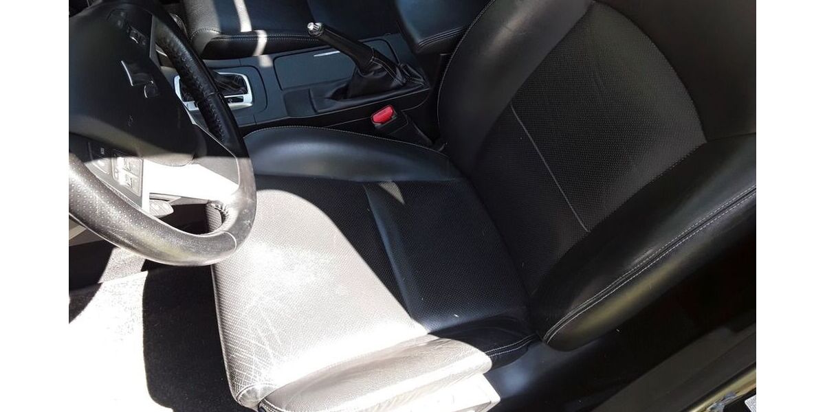 Suzuki Kizashi 144.423 km 9.400 &euro; Schlettau 09487