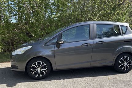 Ford B-Max 128.622 km 4.500 &euro; Lüneburg 21337