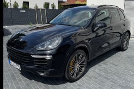 Porsche Cayenne 151.000 km 37.900 &euro; Fürth 90765