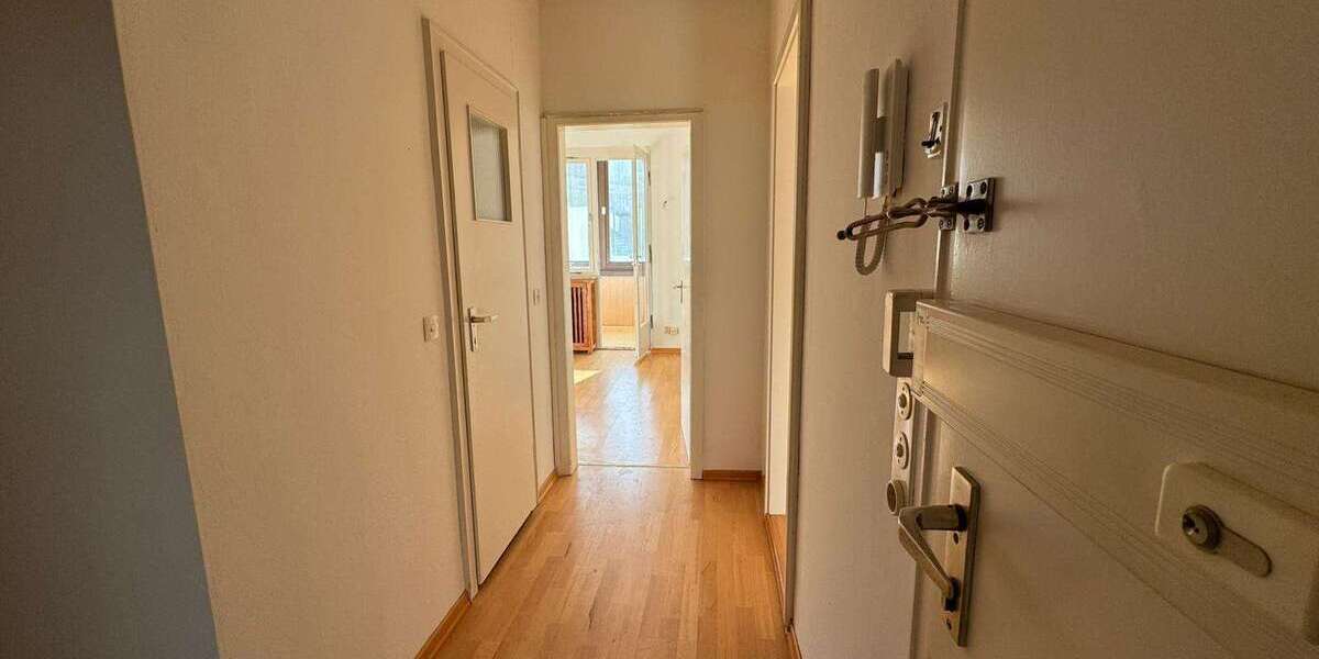 Etagenwohnung Düsseldorf Oberbilk - 4 Zimmer, 127 m&sup2;, 450.000&euro; | Angebot:26447583