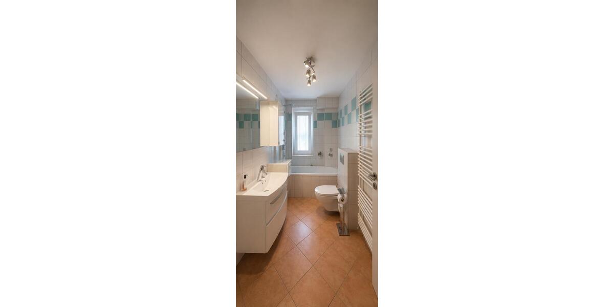 Etagenwohnung Schramberg - 4 Zimmer, 75 m&sup2;, 164.000&euro; | Angebot:27111025