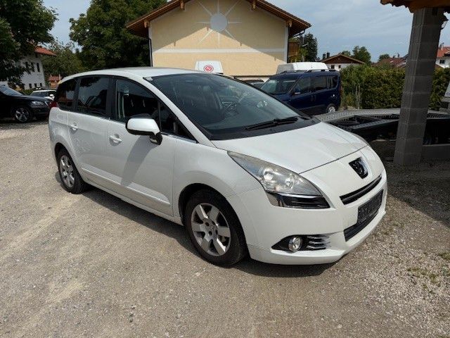 Peugeot 5008 209.000 km 2.999 € Prien-Bachham 83209